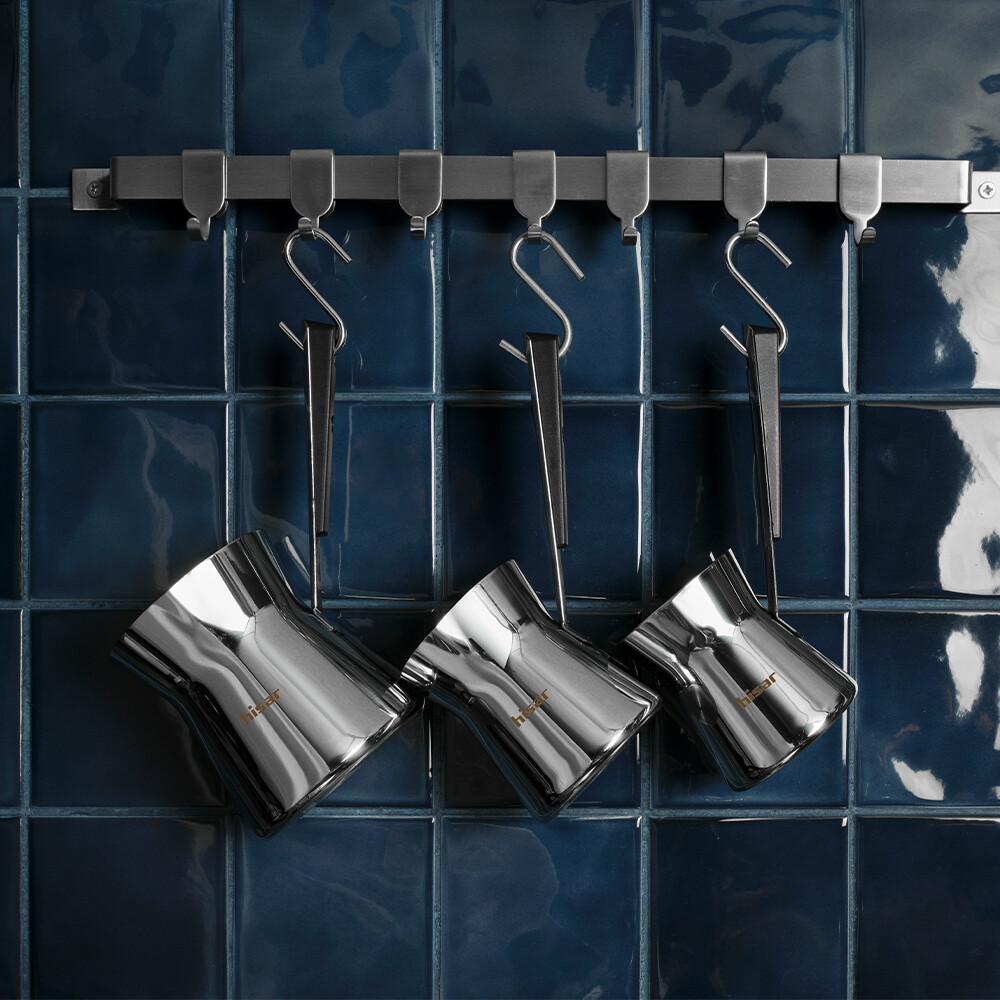 Dibi Tutan Cezve Nasıl Temizlenir?