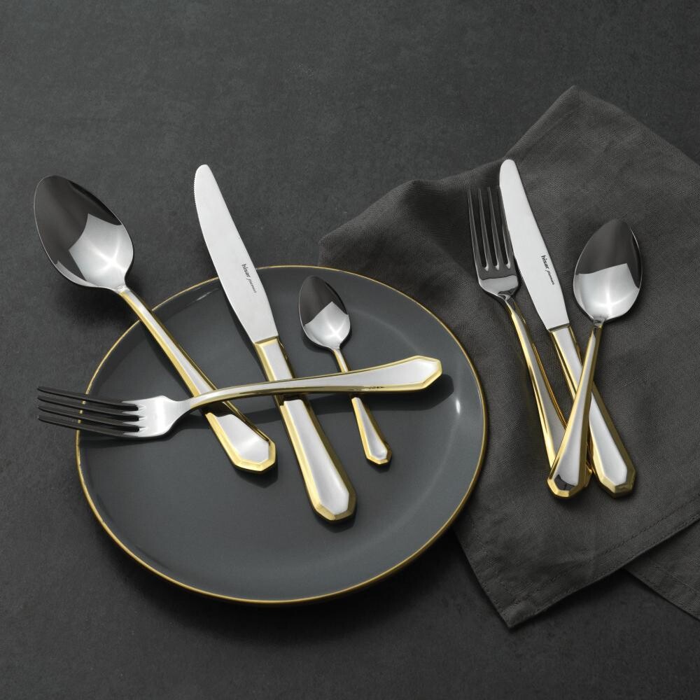 Söz Nişan Masasında Mutlaka Bulunması Gereken Parçalar